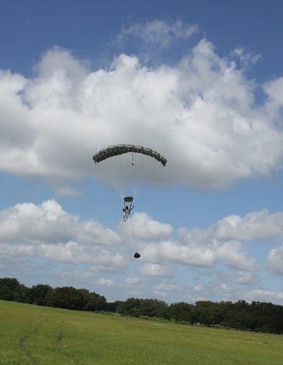 Heavy Load Tactical parachute landing