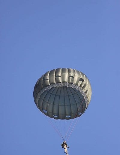 Descending in an Invasion II Non-Steerable parachute